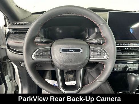 Used 2024 Jeep Compass Trailhawk w/ Trailhawk Elite Group AWD/4WD image 18