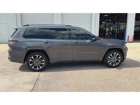 Used 2022 Jeep Grand Cherokee L Overland AWD/4WD image 9