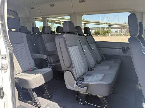 Used 2025 Ford Transit 350 XLT RWD image 43