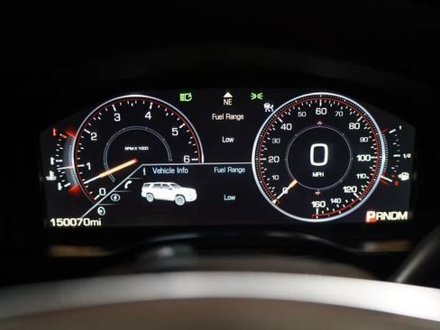 Used 2015 Cadillac Escalade Premium AWD/4WD image 32