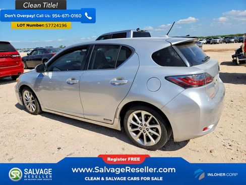 Used 2013 Lexus CT 200h w/ Premium Pkg w/Navigation FWD image 3