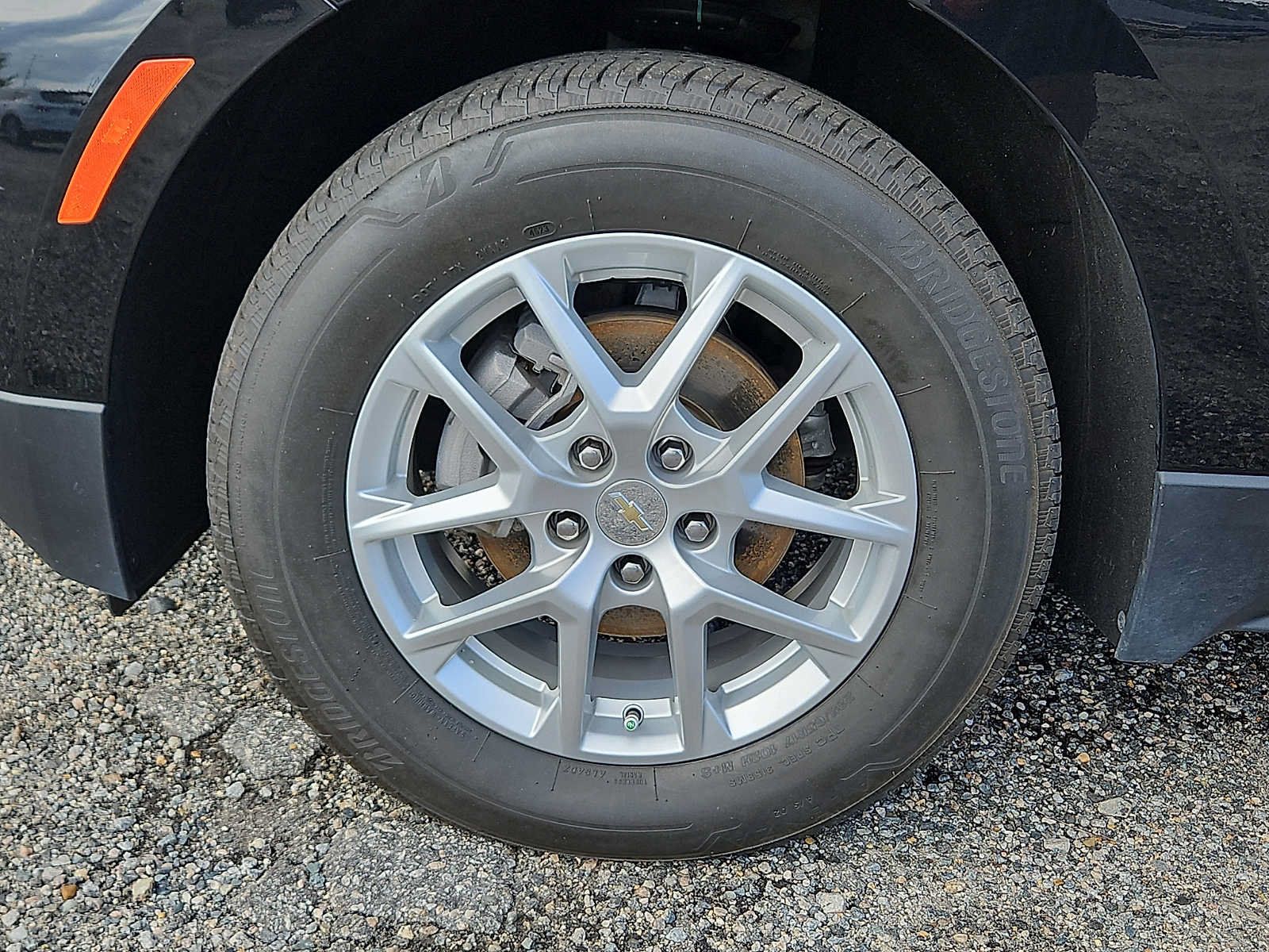 Used 2024 Chevrolet Equinox LT AWD/4WD image 8