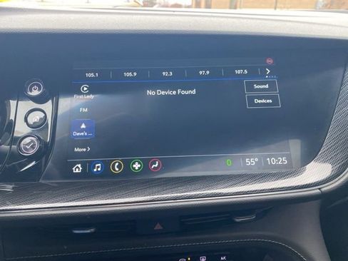 Used 2022 Buick Envision Essence w/ Sport Touring Package image 33