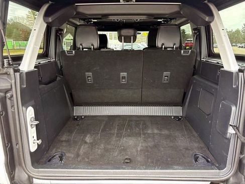 Used 2025 Ford Bronco Outer Banks image 14