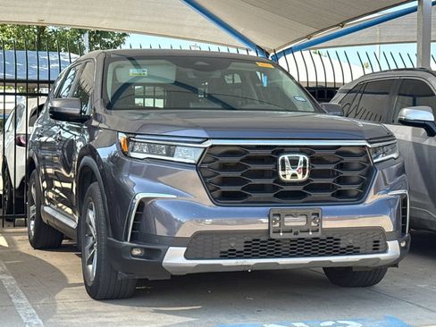 Used 2024 Honda Pilot EX-L image 3