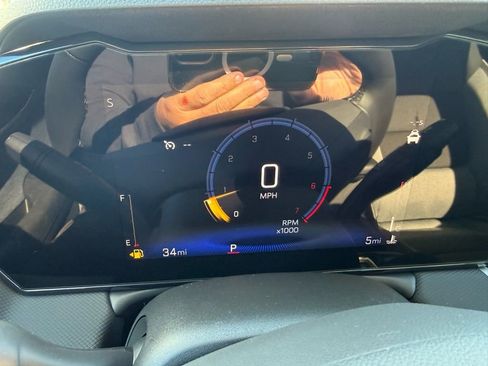 New 2026 Chevrolet TrailBlazer LT w/ Convenience Package FWD image 16