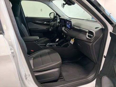 New 2026 Chevrolet TrailBlazer LT w/ LT Cold Weather Package image 19