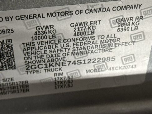Used 2025 Chevrolet Silverado 2500 LT w/ Convenience Package AWD/4WD image 27