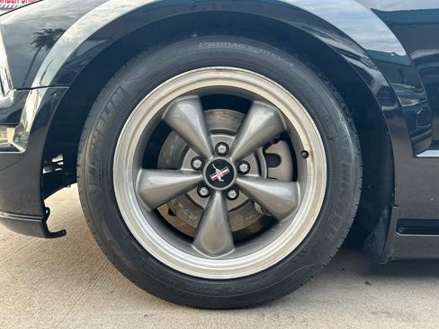 Used 2005 Ford Mustang GT Premium RWD image 22