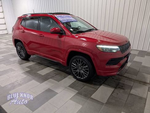 Used 2022 Jeep Compass Limited w/ (RED) Package AWD/4WD image 5