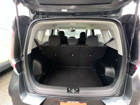 Certified 2025 Kia Soul LX FWD image 25