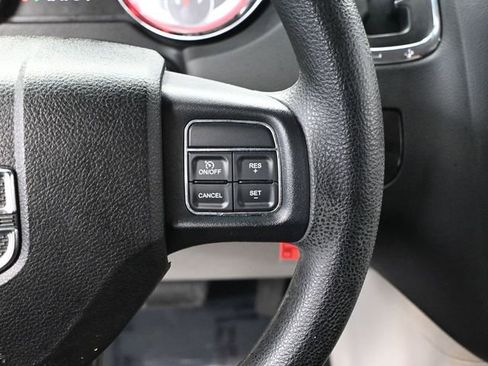 Used 2016 Dodge Grand Caravan American Value Package image 26