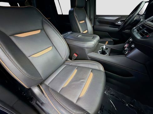 Used 2024 GMC Yukon XL AT4 w/ AT4 Premium Plus Package image 15