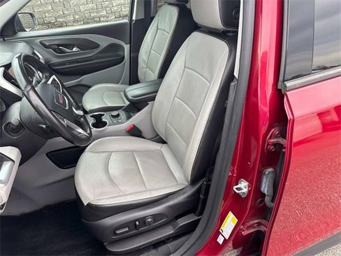 Used 2019 GMC Terrain SLT w/ Preferred Package image 28