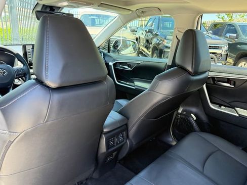 Used 2022 Toyota RAV4 XLE Premium FWD image 25