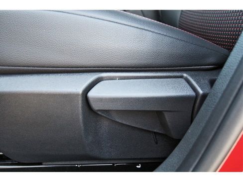 New 2025 Nissan Kicks SR image 20