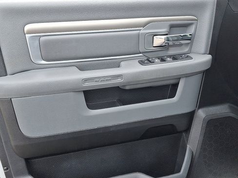 Used 2015 RAM 1500 Big Horn image 11
