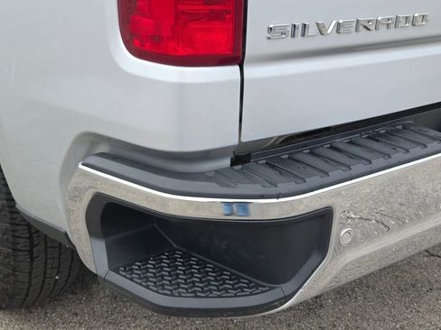 Used 2021 Chevrolet Silverado 1500 W/T w/ WT Value Package AWD/4WD image 26