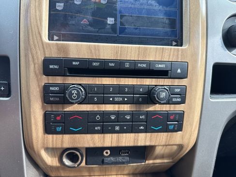 Used 2011 Ford F150 Lariat w/ Off-Road Pkg image 21