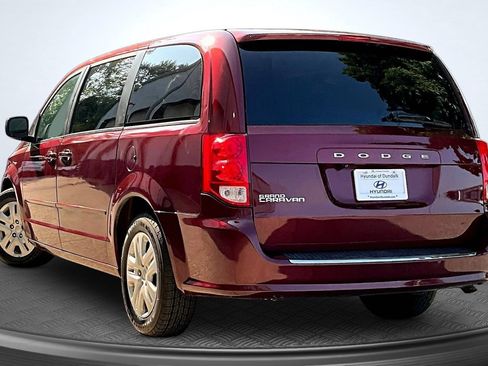 Used 2017 Dodge Grand Caravan SE w/ Power Window Group FWD image 3