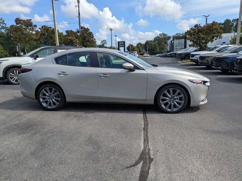 Certified 2025 MAZDA MAZDA3 s FWD image 3