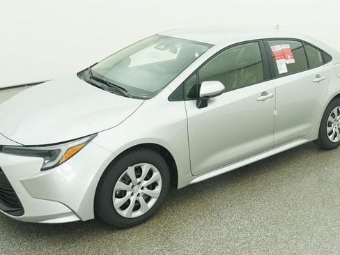 New 2026 Toyota Corolla LE FWD image 1
