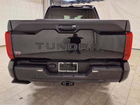 Used 2023 Toyota Tundra SR5 image 8