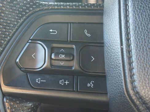 Used 2024 Toyota Tacoma SR5 image 8