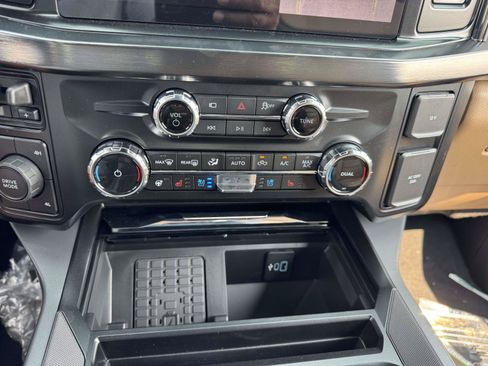 New 2026 Ford F450 Lariat w/ Lariat Ultimate Package AWD/4WD image 27