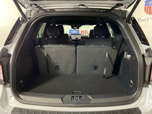 New 2026 Ford Explorer ST-Line RWD image 11