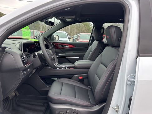 New 2026 Chevrolet Traverse Z71 w/ Driver Confidence Package image 9