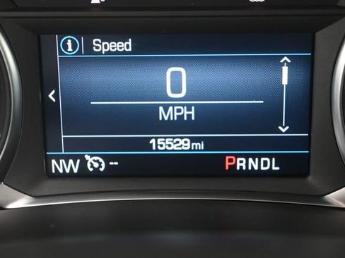 Used 2024 Chevrolet Equinox LT image 16