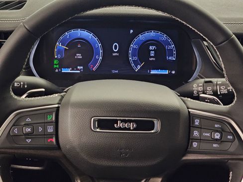 New 2026 Jeep Grand Cherokee L Limited AWD/4WD image 9