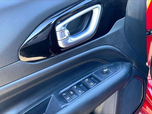 Used 2022 Jeep Compass Limited image 30