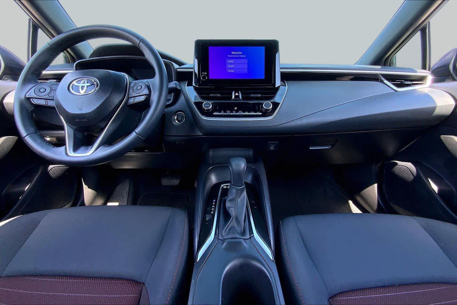 Used 2026 Toyota Corolla SE FWD image 15