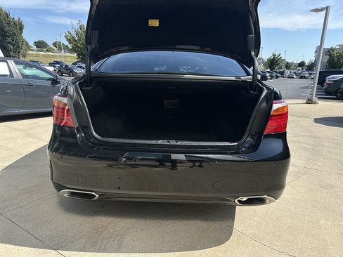 Used 2011 Lexus LS 460 AWD w/ Luxury Value Edition image 31