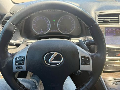 Used 2013 Lexus IS 250 w/ Premium Pkg Value Edition RWD image 12