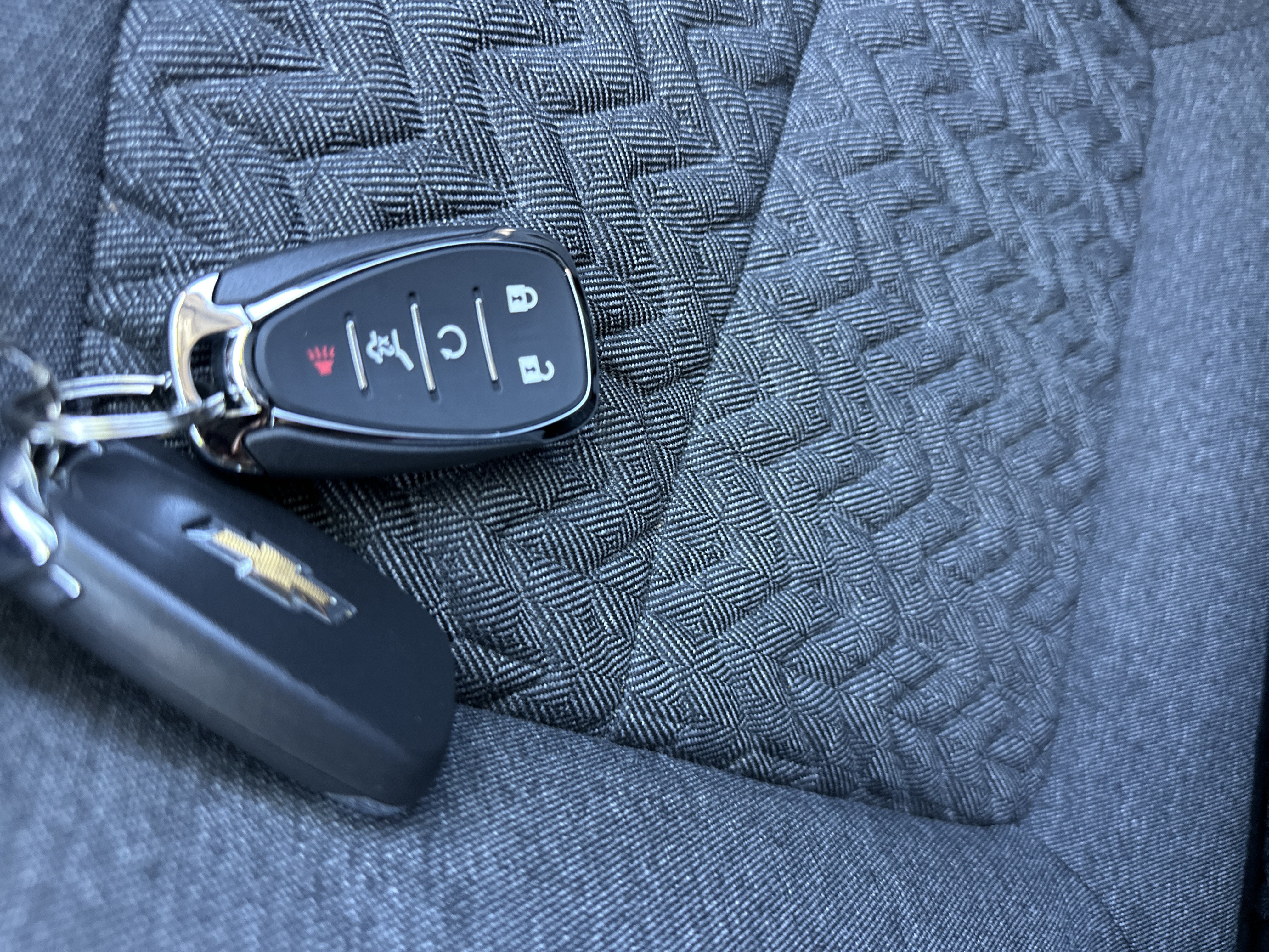 Used 2024 Chevrolet Equinox LT w/ LPO, Floor Liner Package FWD image 20