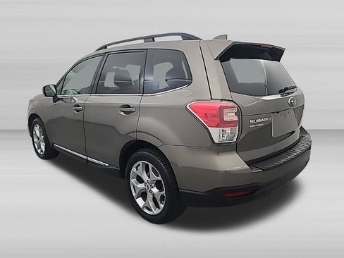 Used 2018 Subaru Forester 2.5i Touring w/ Popular Package #3B AWD/4WD image 5