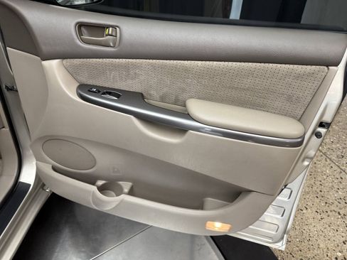 Used 2008 Toyota Sienna LE AWD/4WD image 21