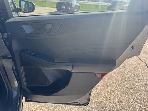 Used 2022 Ford Escape SE w/ Convenience Package image 33