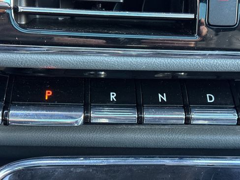 Used 2019 Lincoln Navigator L Reserve image 23