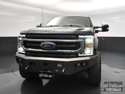Used 2022 Ford F350 King Ranch w/ King Ranch Ultimate Package AWD/4WD image 52