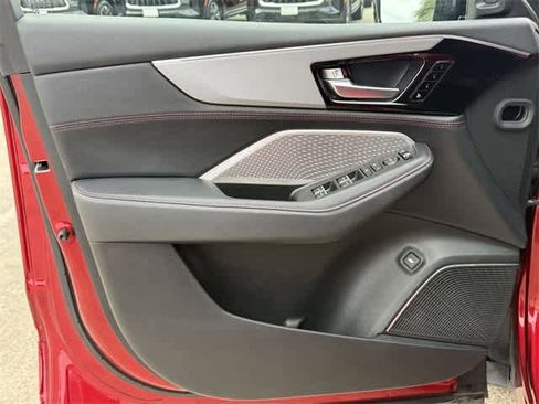 Used 2022 Acura MDX A-Spec image 6