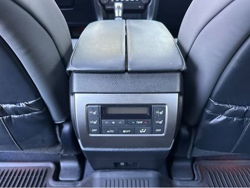Used 2023 Lexus GX 460 Premium w/ Premium Package AWD/4WD image 23