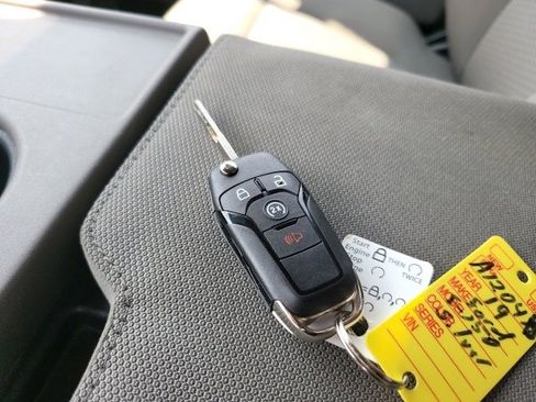 Used 2019 Ford F150 XLT w/ Equipment Group 302A Luxury image 29