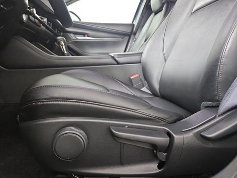 Used 2024 MAZDA MAZDA3 s image 30