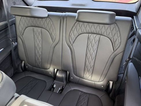 Certified 2026 BMW X7 M60i image 15