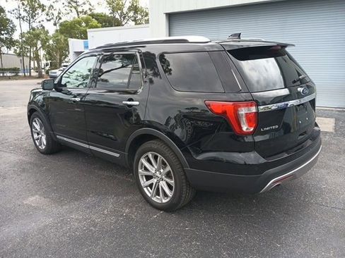 Used 2016 Ford Explorer Limited FWD image 2