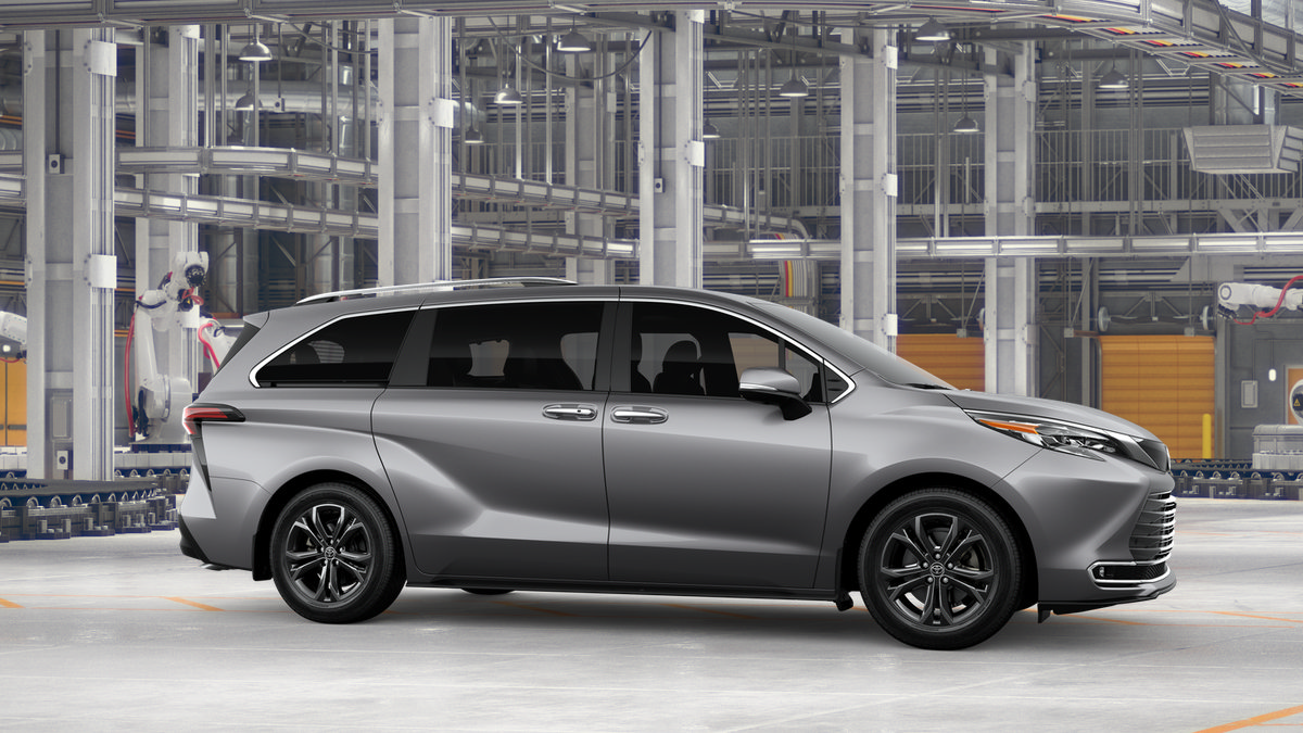 New 2026 Toyota Sienna Platinum AWD/4WD image 15